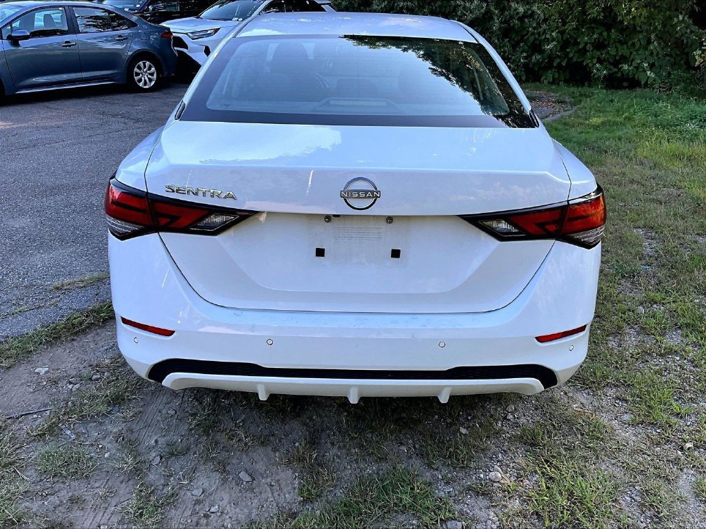 Used 2024 Nissan Sentra S FWD image 10