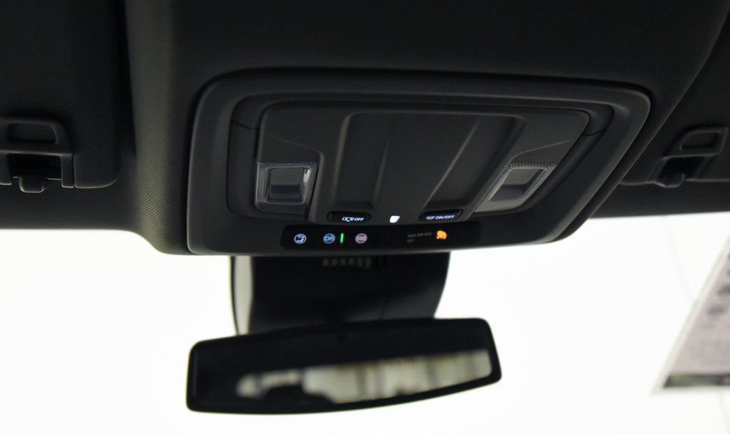 Used 2022 Chevrolet Silverado 1500 RST AWD/4WD image 42