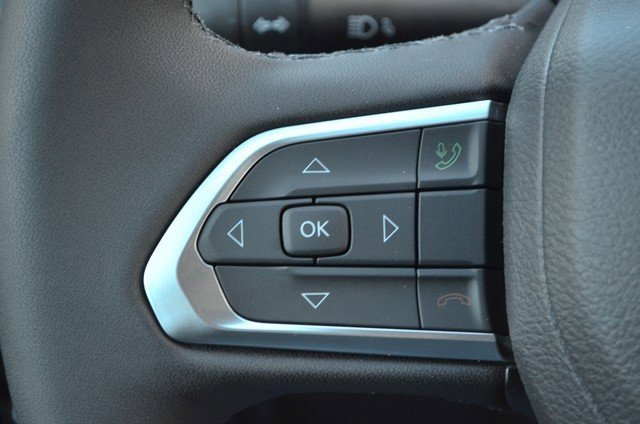 New 2026 Jeep Compass Latitude image 17