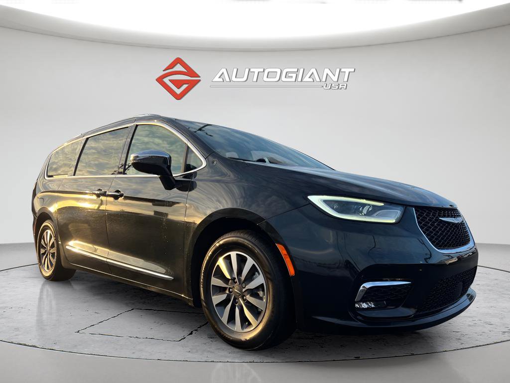 Used 2021 Chrysler Pacifica Limited image 10