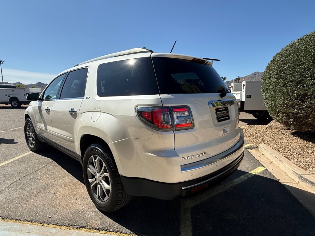 Used 2015 GMC Acadia SLT FWD image 4