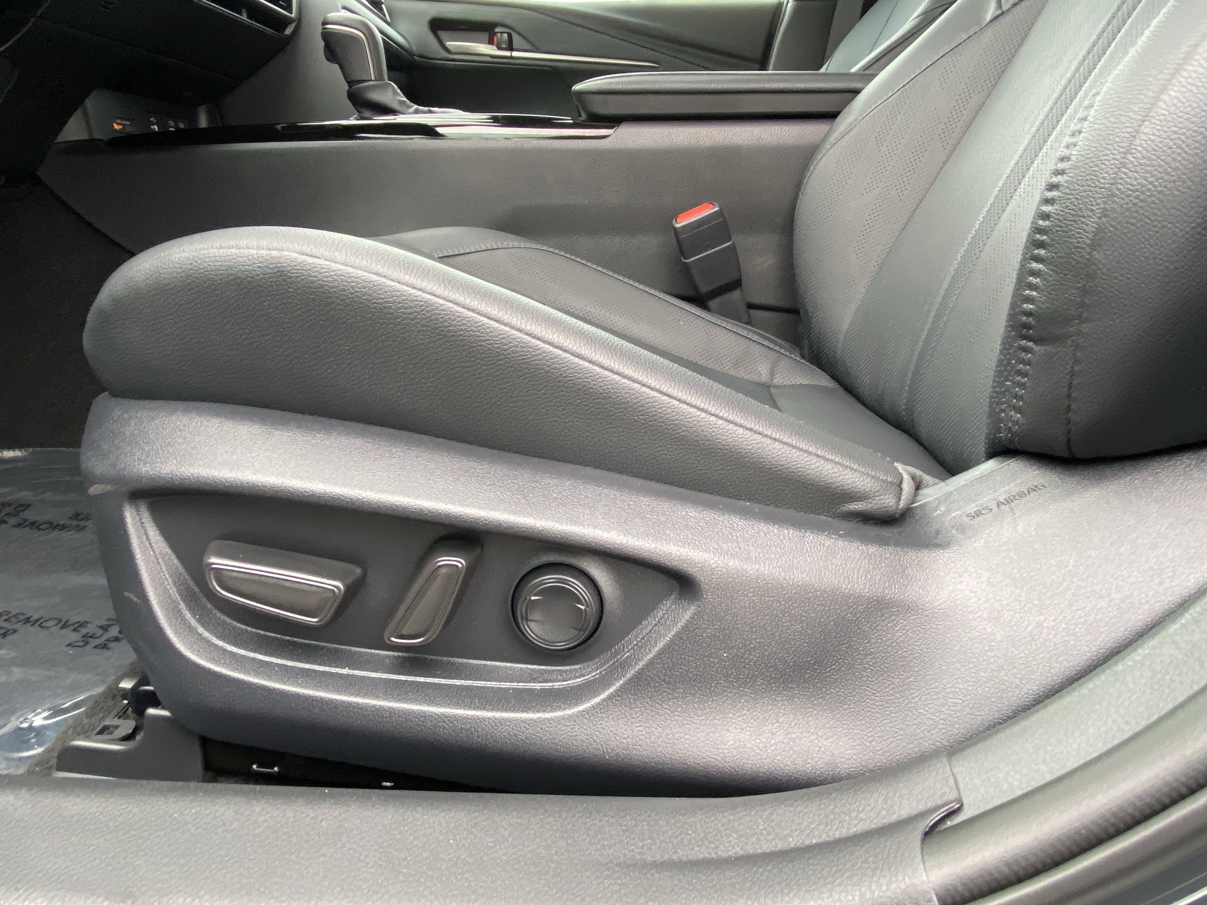 Used 2026 Toyota Camry XSE FWD image 15