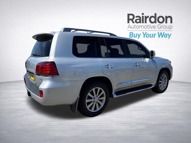 Used 2011 Lexus LX 570 4WD w/ Luxury Pkg image 7