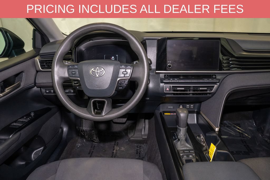 Used 2025 Toyota Camry LE FWD image 6