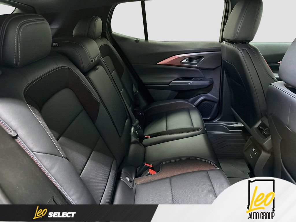 Used 2026 Chevrolet Equinox EV RS w/ Convenience Package II FWD image 29