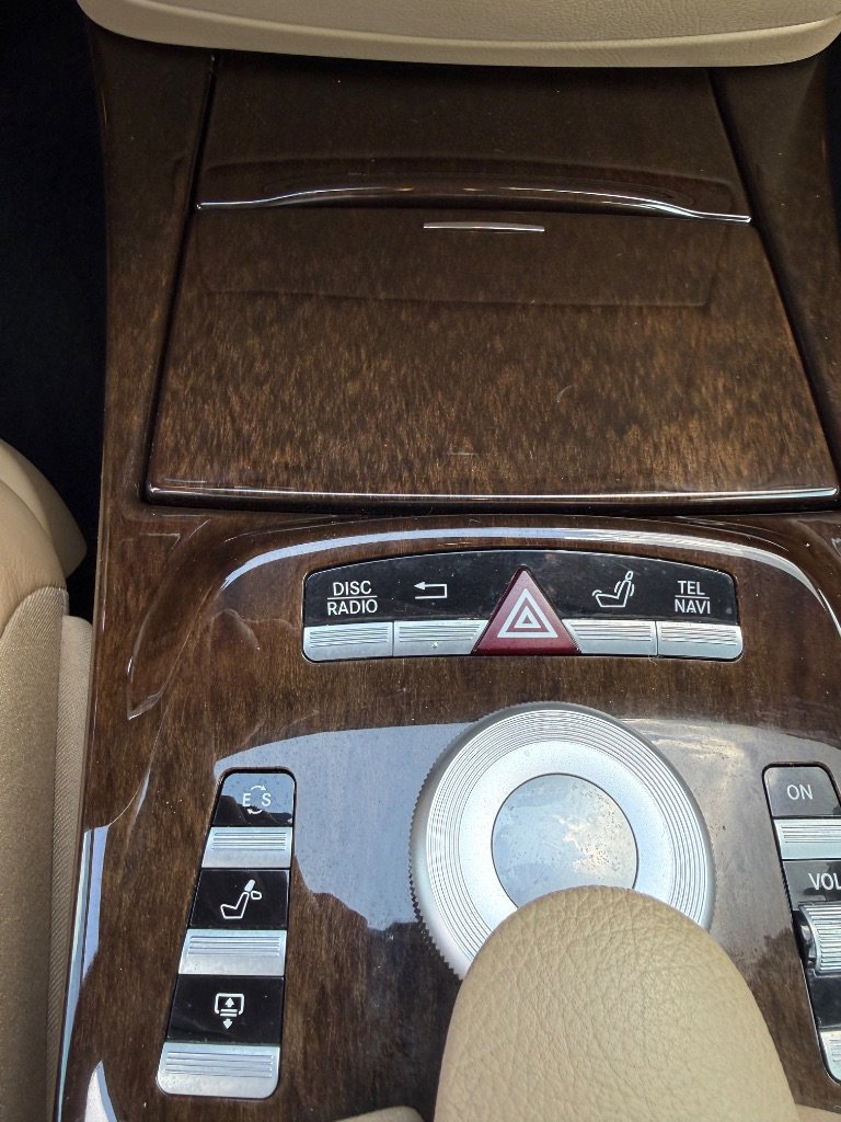 Used 2011 Mercedes-Benz S 400 w/ Sport Pkg image 31