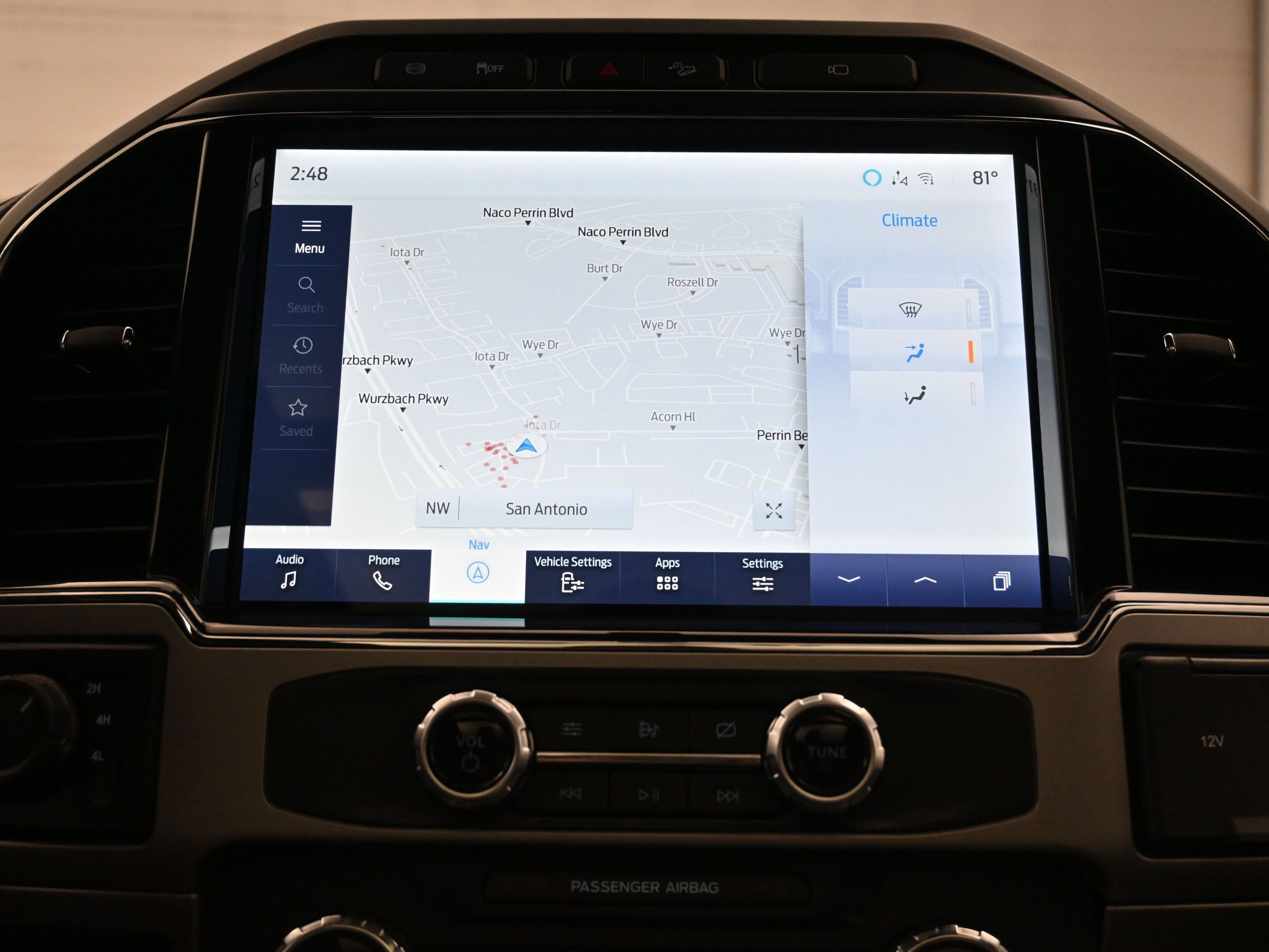 Used 2022 Ford F250 Lariat w/ Lariat Ultimate Package AWD/4WD image 30