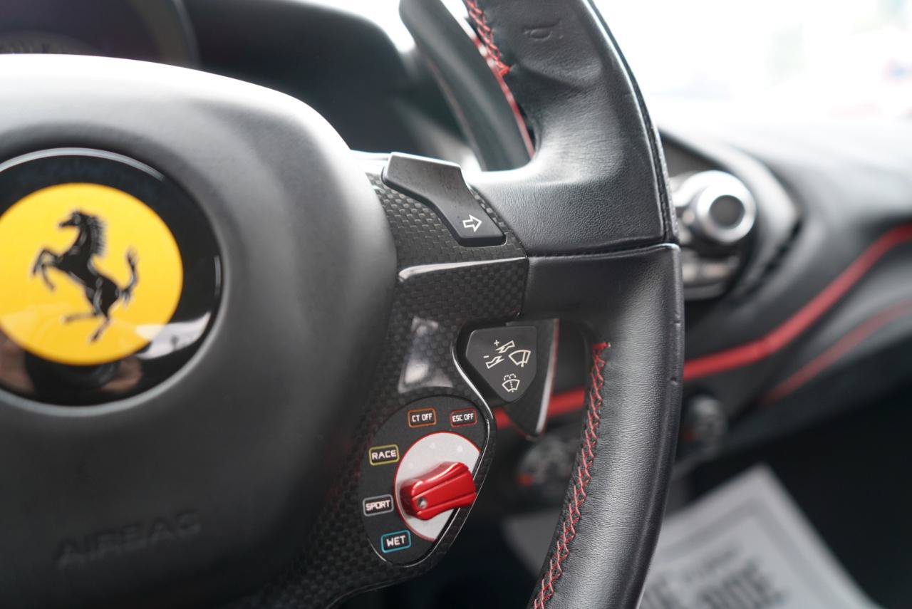 Used 2020 Ferrari 488 Pista Coupe RWD image 27