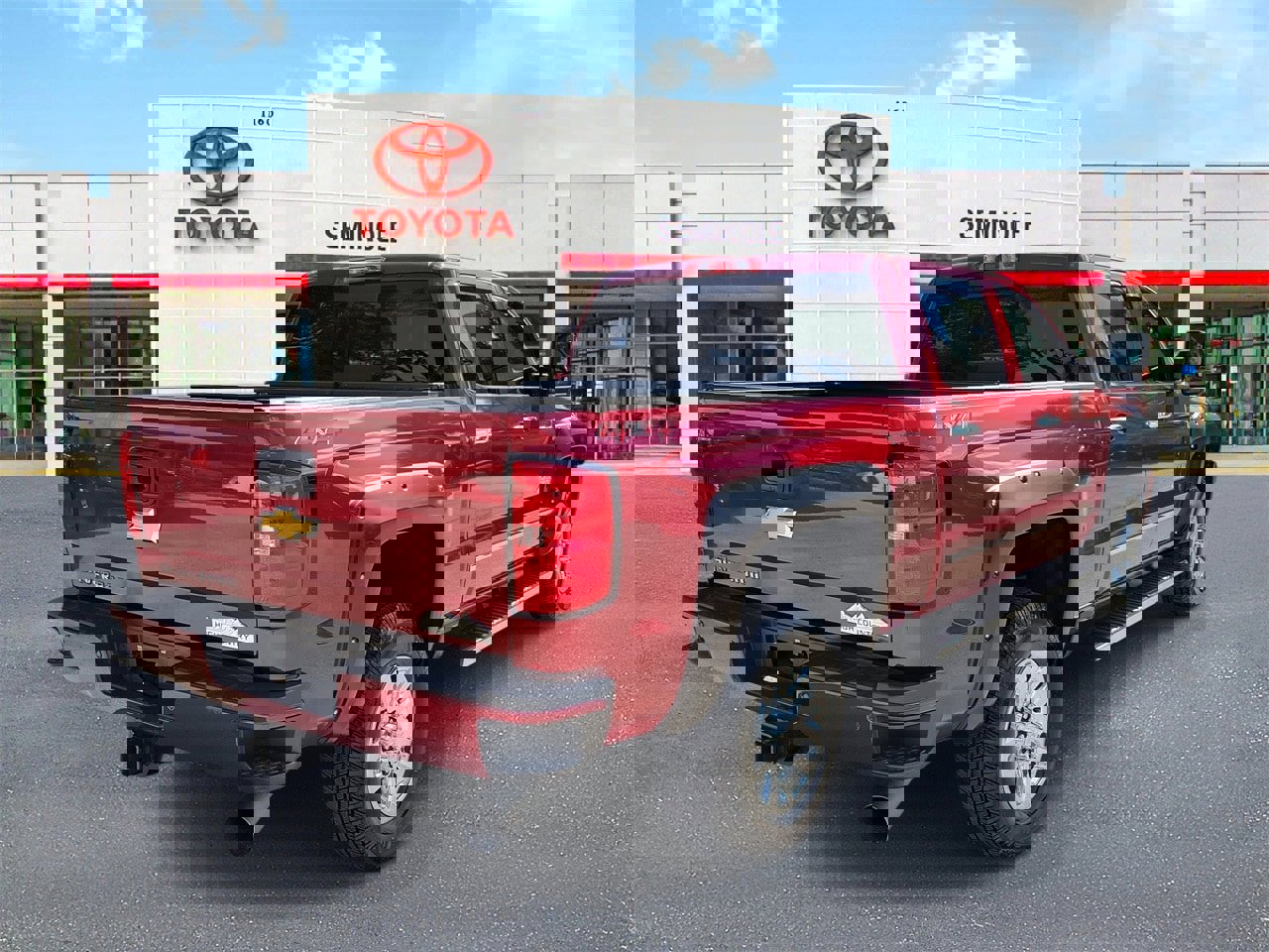 Used 2018 Chevrolet Silverado 3500 High Country w/ Duramax Plus Package image 3