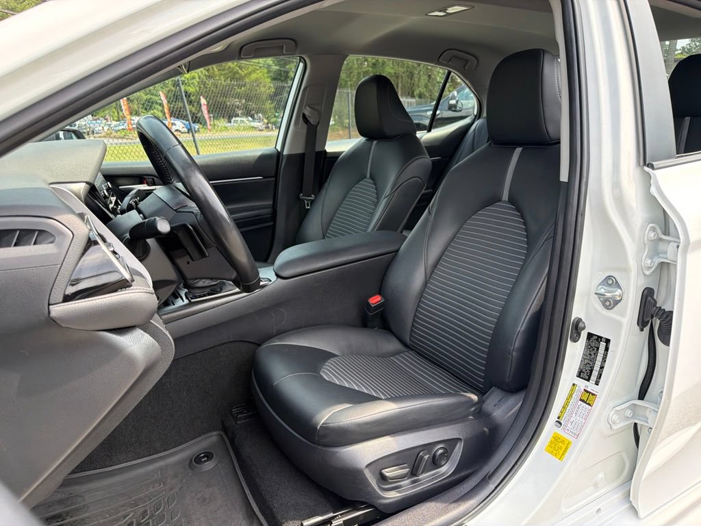 Certified 2024 Toyota Camry SE FWD image 17