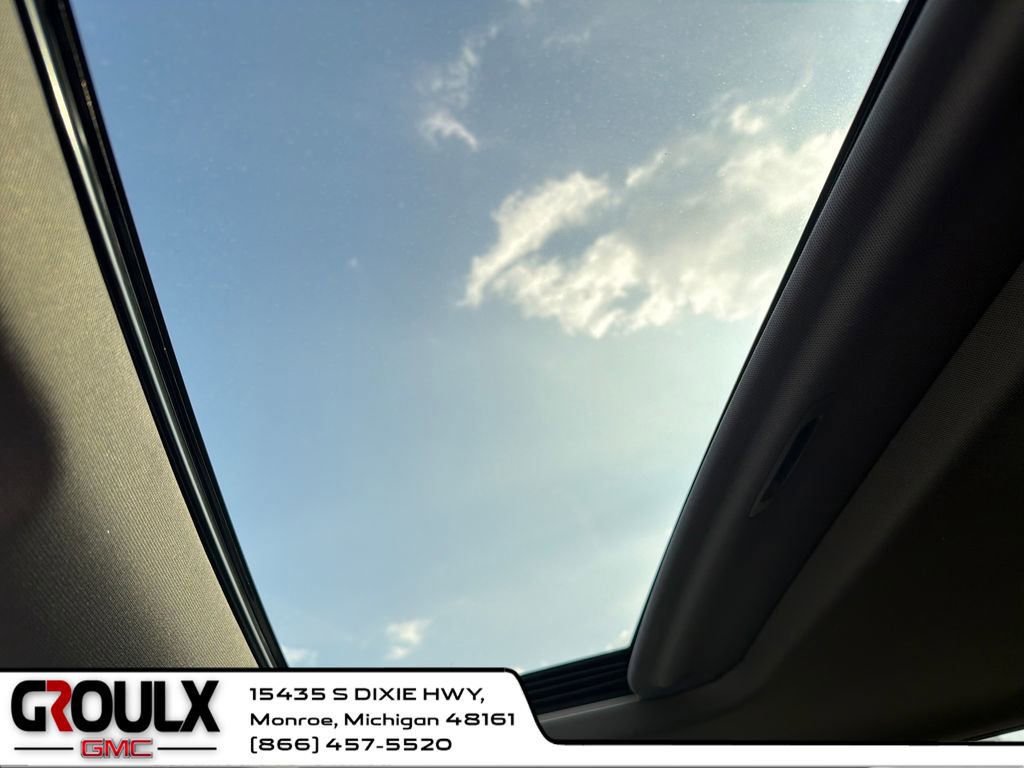 Used 2021 Chevrolet Silverado 1500 LT Trail Boss w/ Convenience Package II image 21