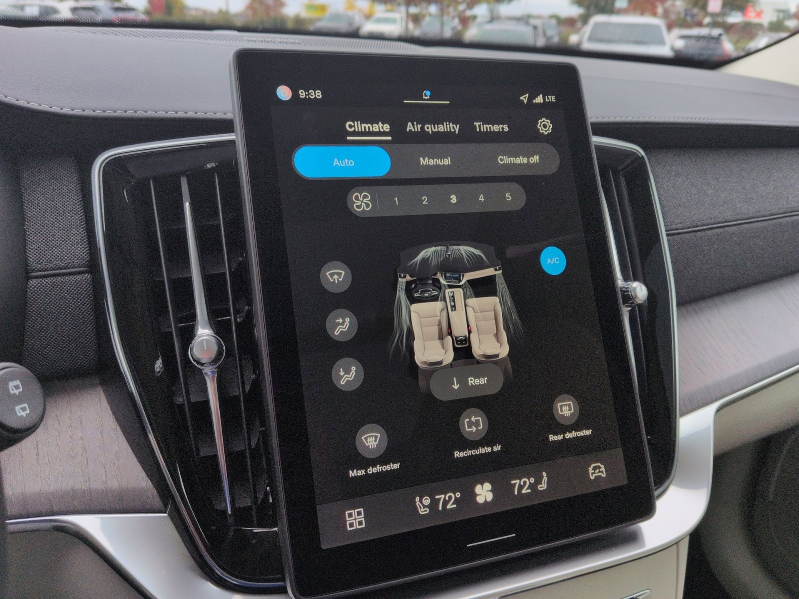 New 2026 Volvo XC90 B6 Ultra image 21