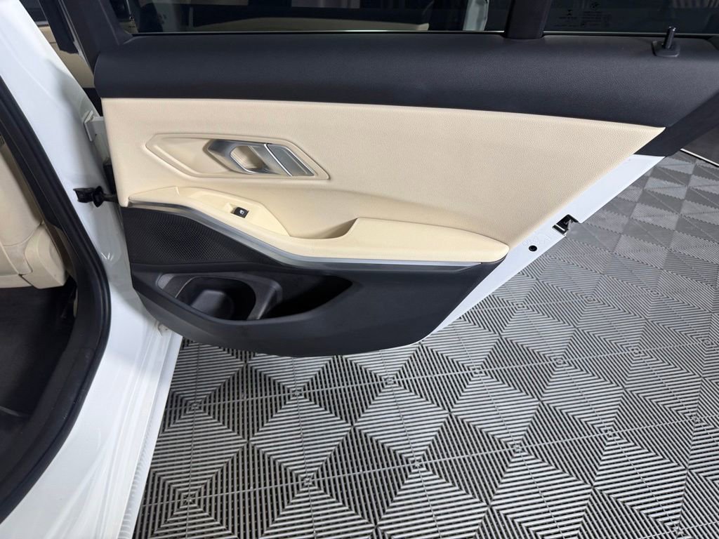Used 2021 BMW 330i Sedan RWD image 28