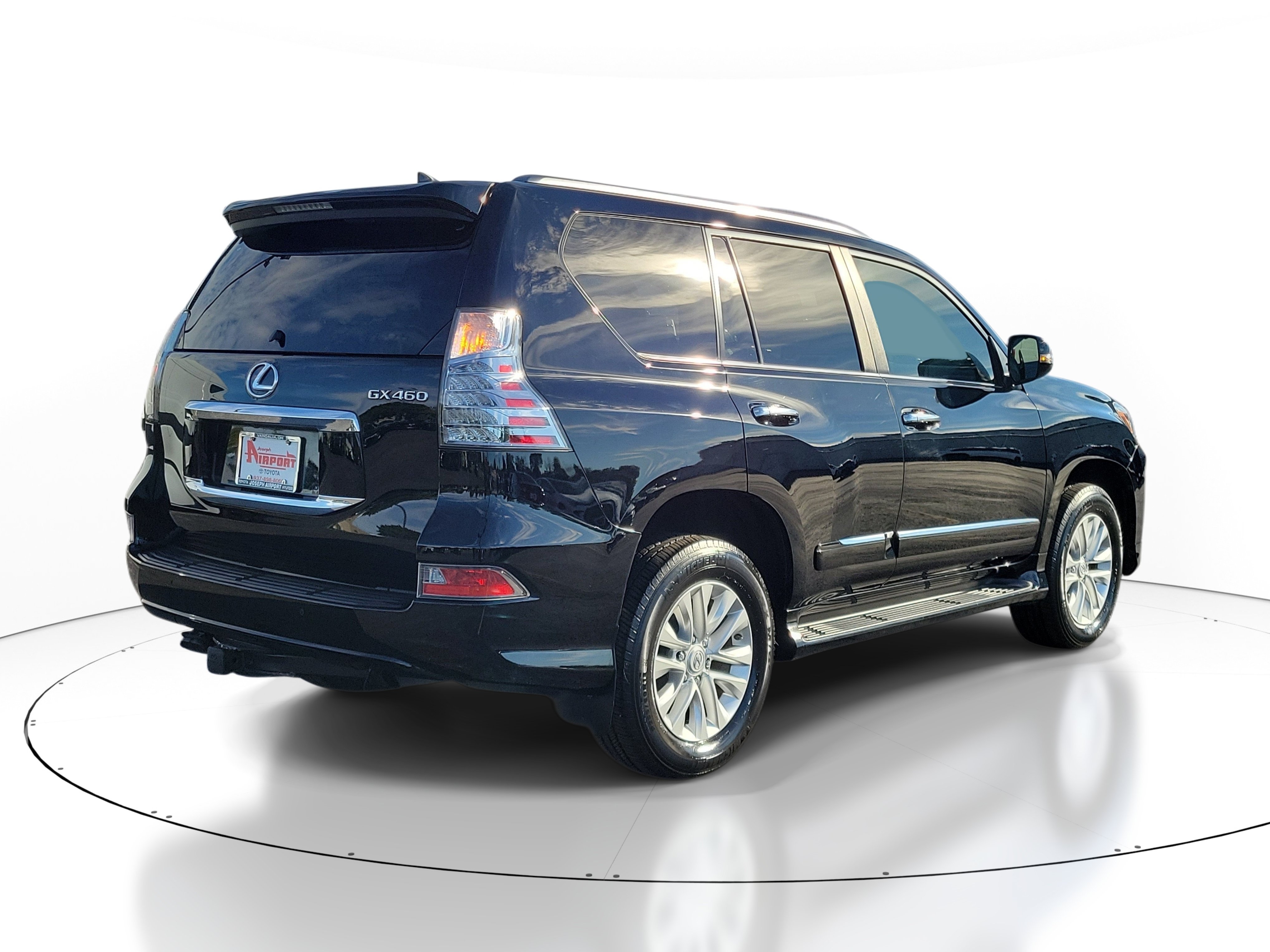 Used 2018 Lexus GX 460 Premium w/ Premium Package AWD/4WD image 4