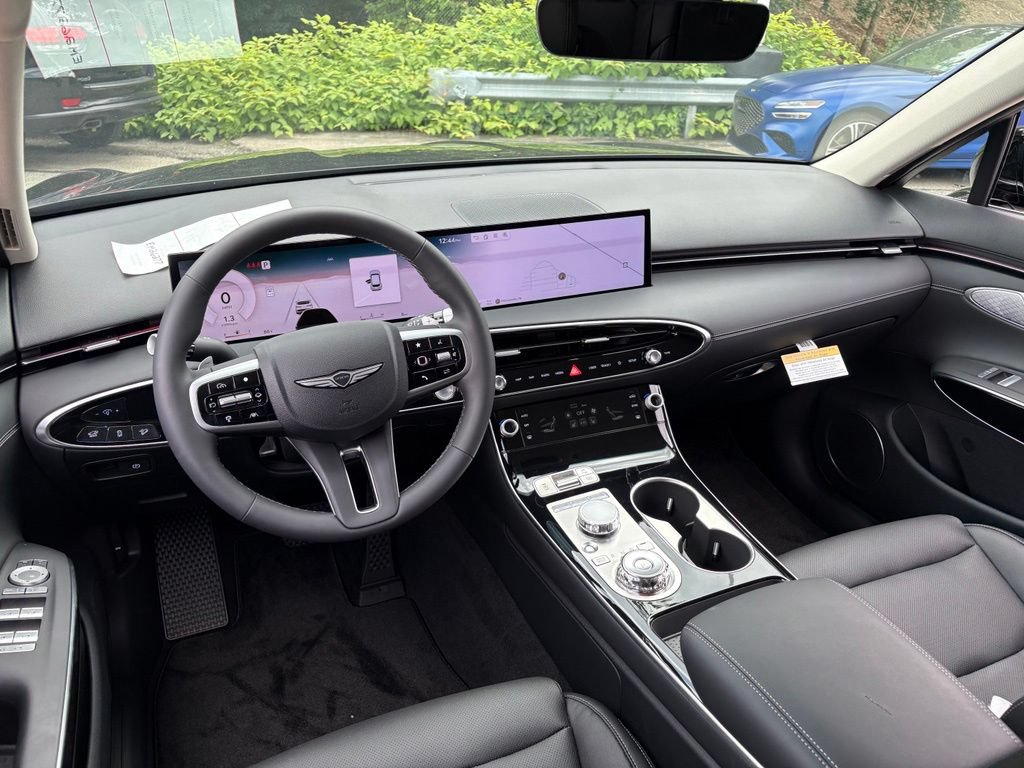 New 2026 Genesis GV70 2.5T AWD/4WD image 13
