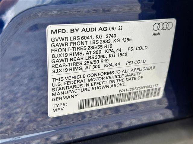 Used 2022 Audi Q4 e-tron Prestige image 16