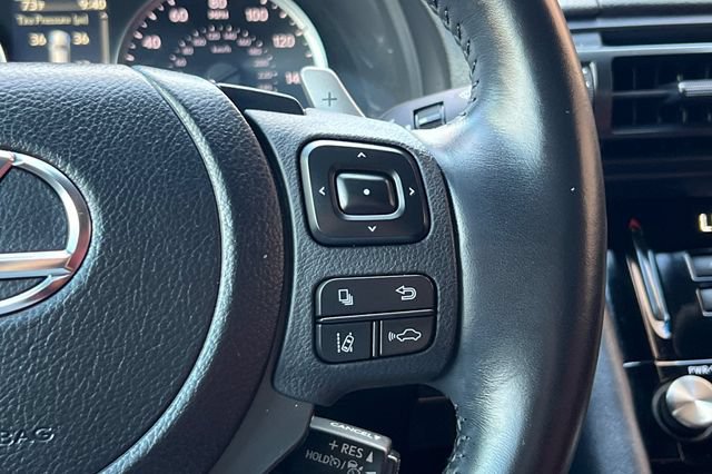 Used 2025 Lexus IS 300 F Sport RWD image 27