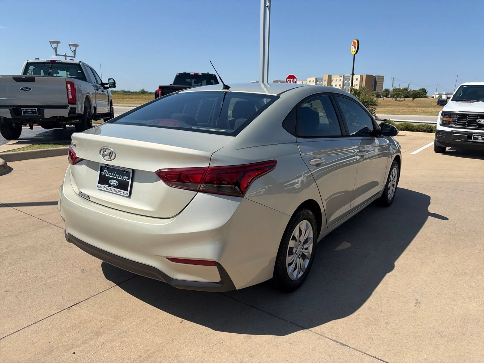 Used 2018 Hyundai Accent SE FWD image 5