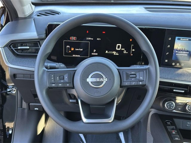 New 2026 Nissan Kicks S image 18