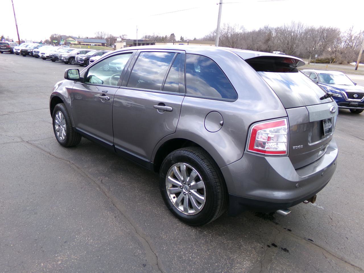 Used 2010 Ford Edge SEL AWD/4WD image 8