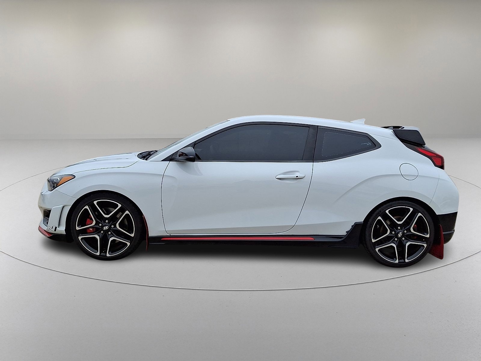 Used 2019 Hyundai Veloster N N w/ Performance Package image 6