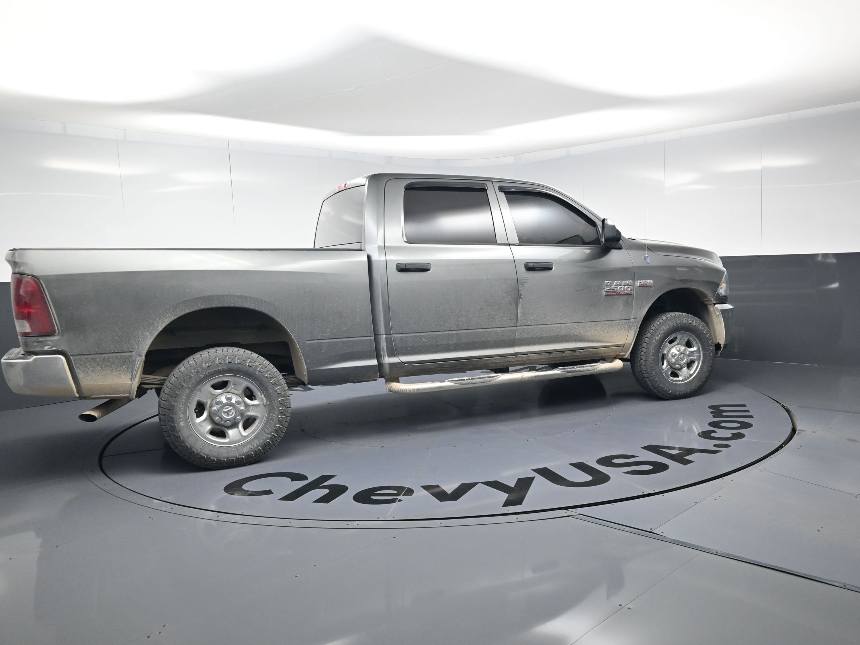 Used 2013 RAM 2500 Tradesman w/ Chrome Appearance Group image 16