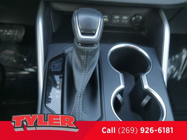 Used 2023 Toyota Highlander LE image 36