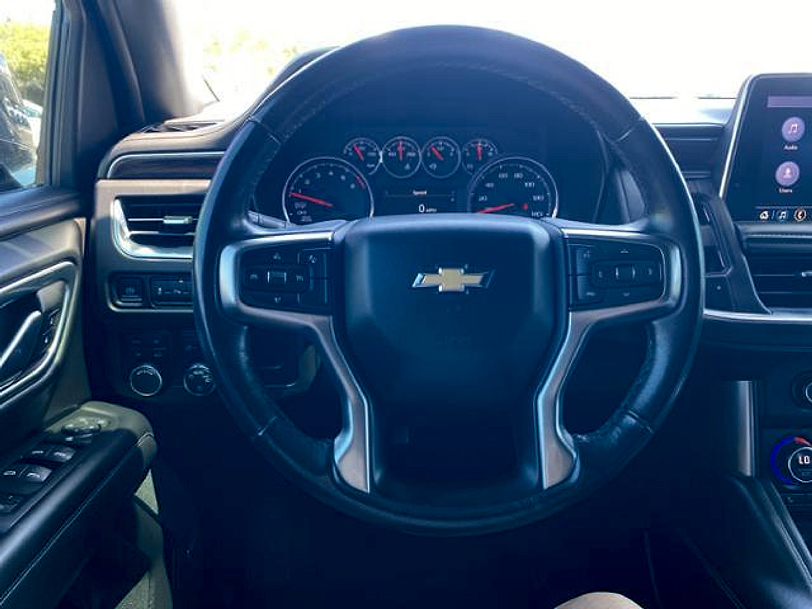 Used 2021 Chevrolet Tahoe LT AWD/4WD image 3