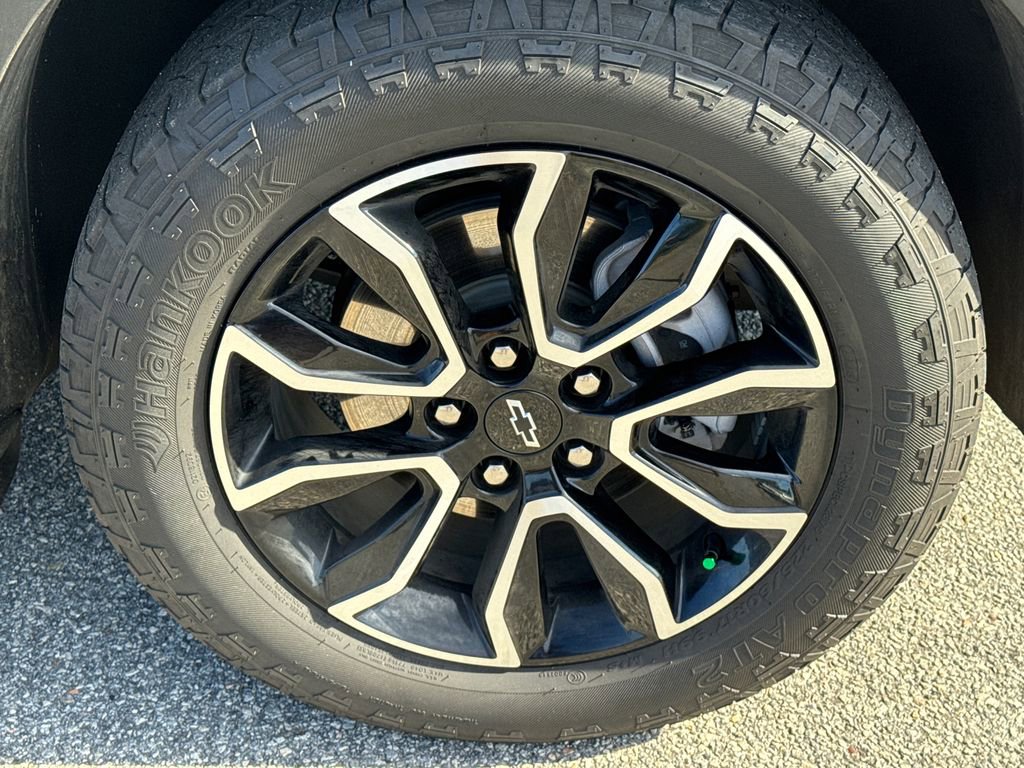 Used 2024 Chevrolet TrailBlazer ACTIV w/ Convenience Package image 12