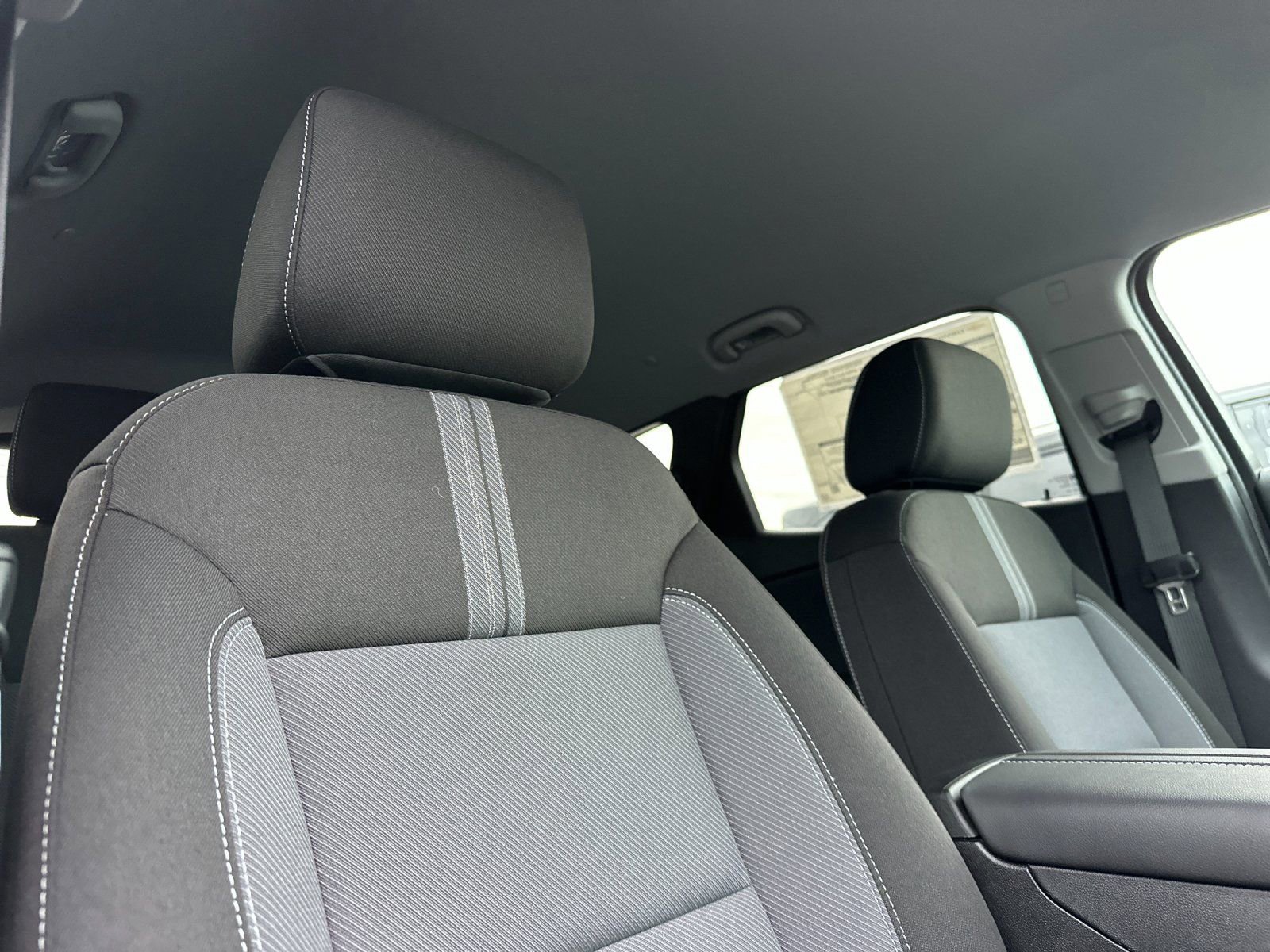 New 2025 Chevrolet Blazer LT w/ Midnight/Sport Edition image 19