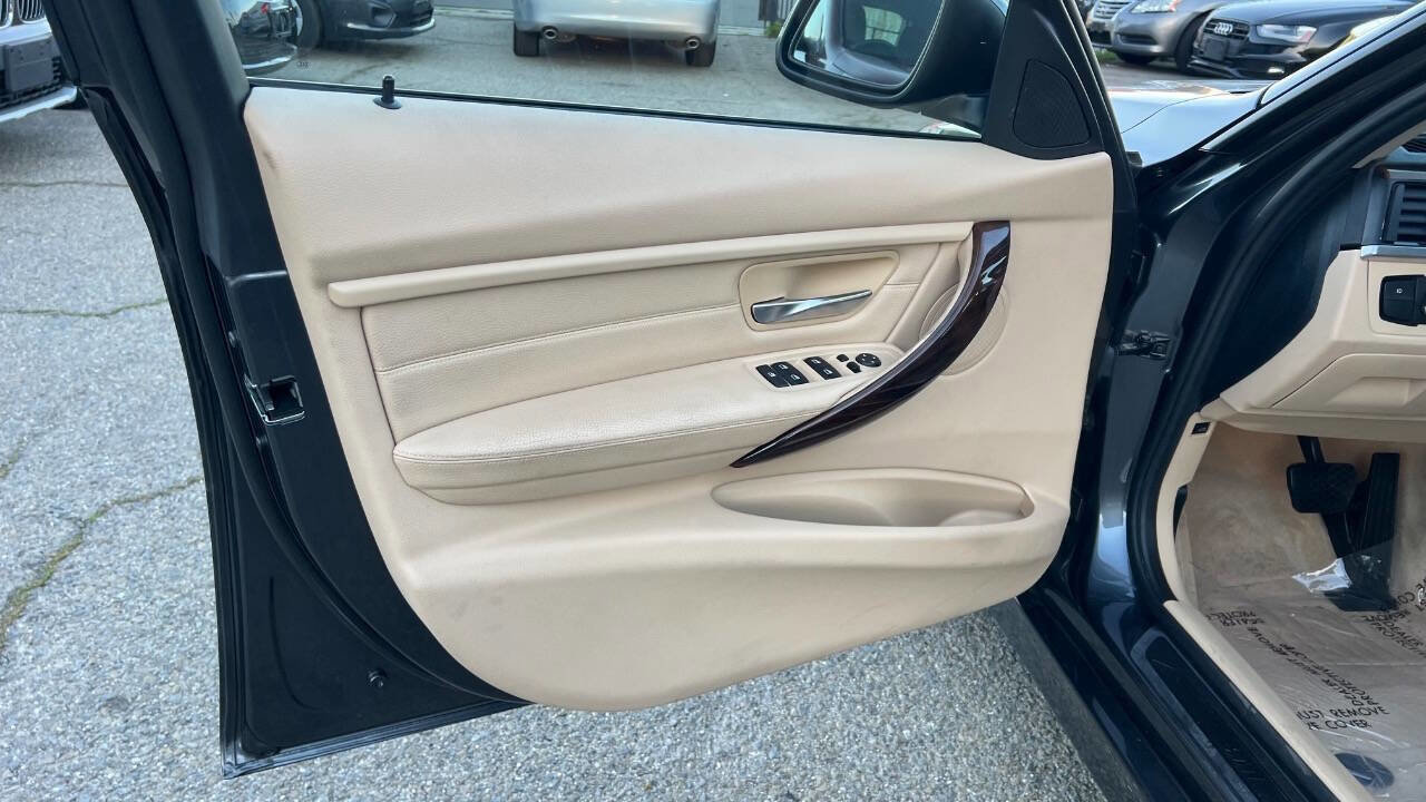 Used 2014 BMW 328i Sedan RWD image 23