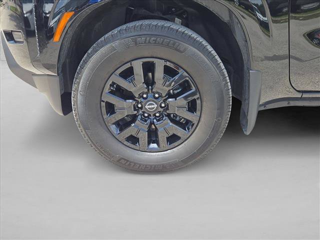 Used 2022 Nissan Frontier SV w/ Technology Package RWD image 22