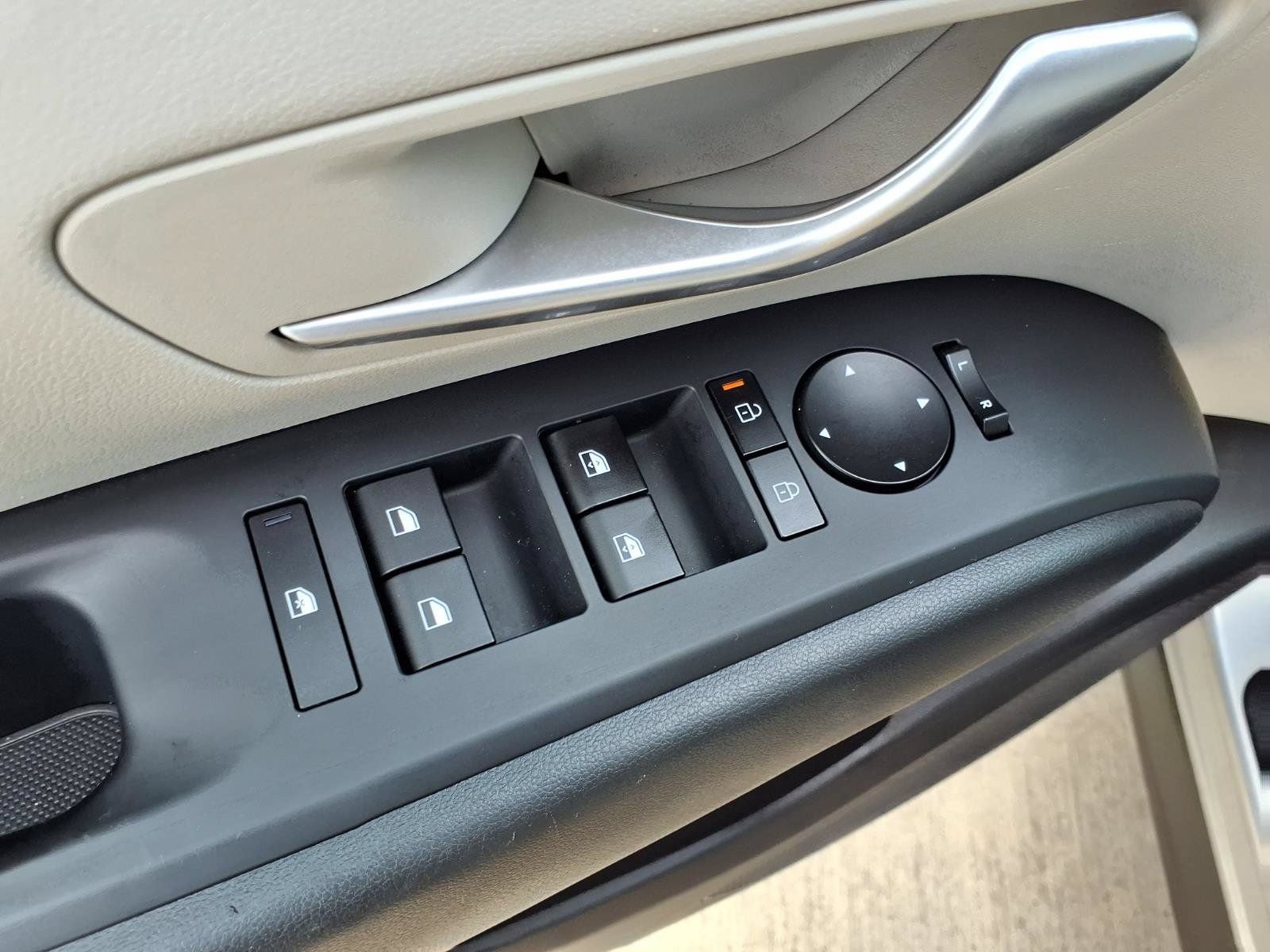 Used 2025 Hyundai Tucson SEL FWD image 23