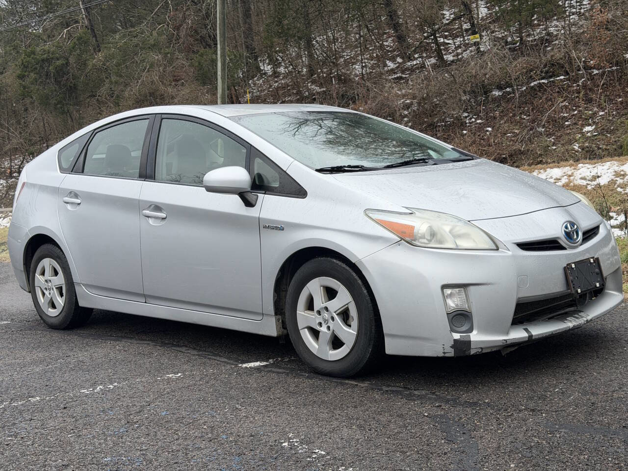 Used 2010 Toyota Prius Five FWD image 2