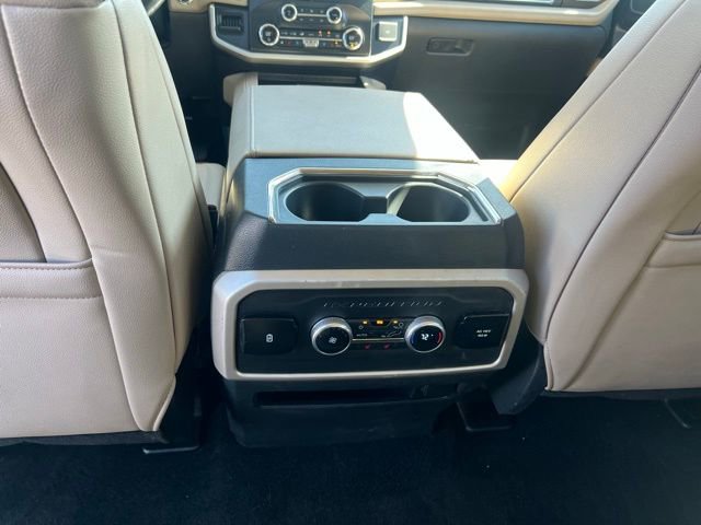 Used 2022 Ford Expedition Limited RWD image 13