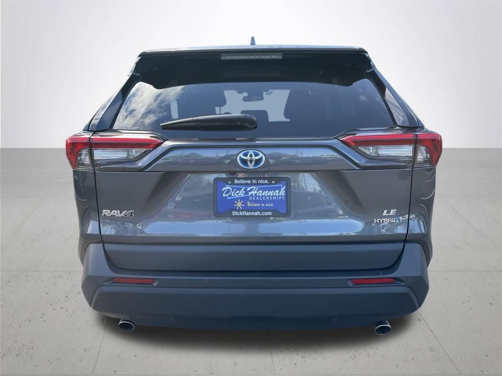 Used 2024 Toyota RAV4 LE image 6