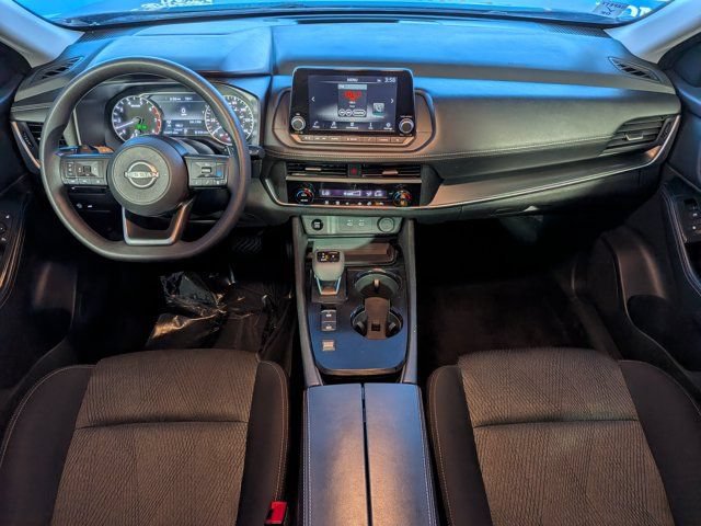 Used 2024 Nissan Rogue SV FWD image 14