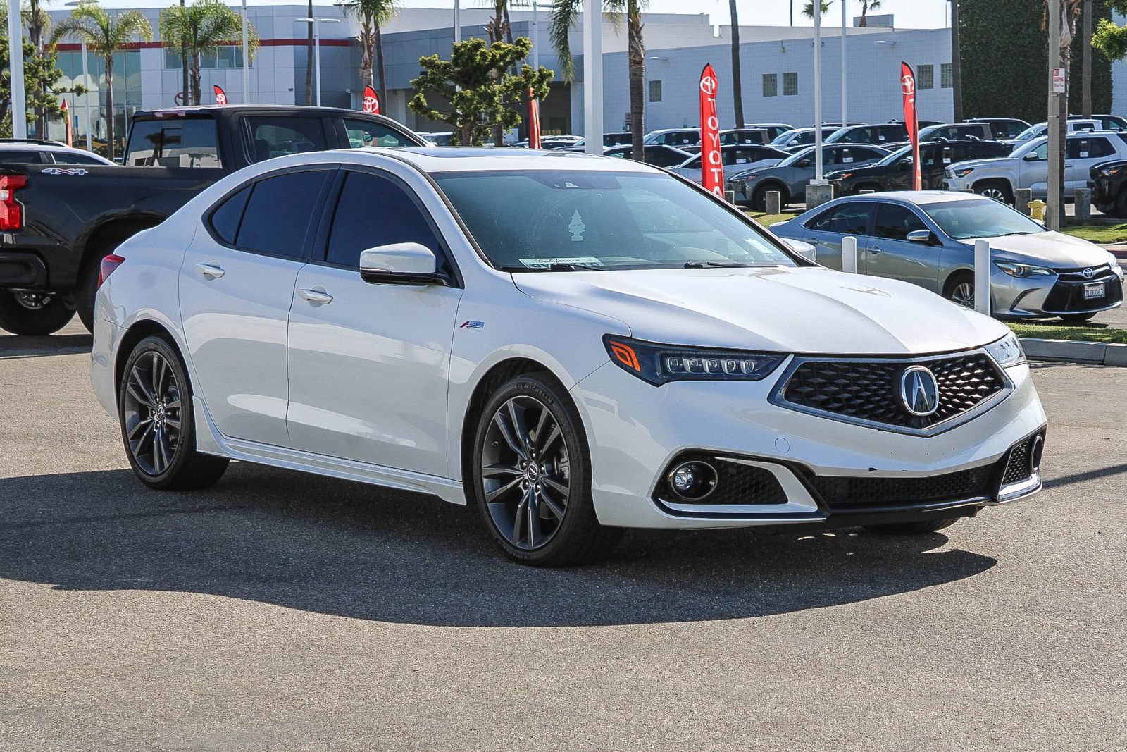 Used 2018 Acura TLX w/ Technology & A-SPEC Package FWD image 3