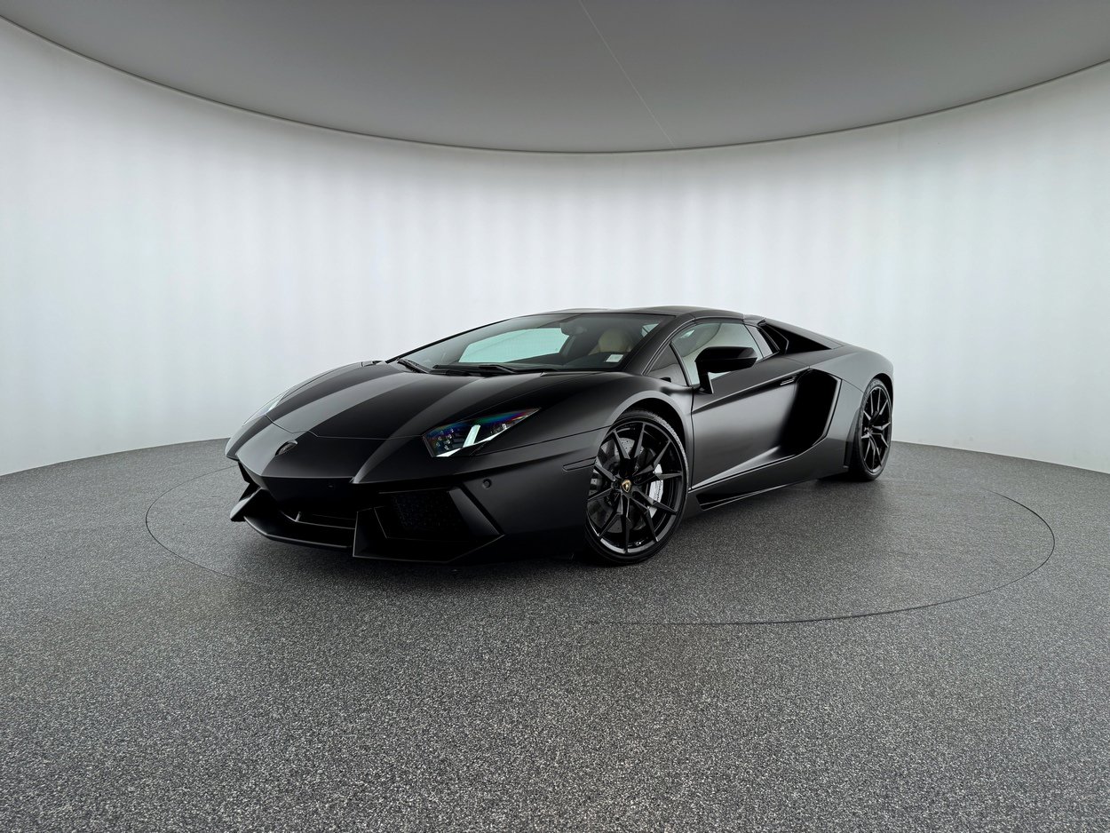 Used 2015 Lamborghini Aventador LP 700-4