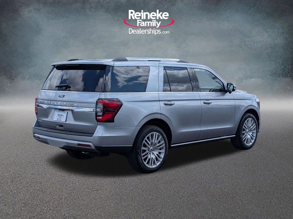 Used 2024 Ford Expedition Limited image 5