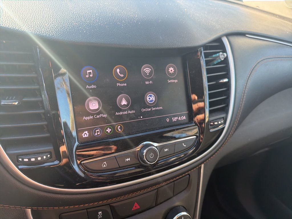 Used 2021 Chevrolet Trax LT w/ Sport Edition image 12