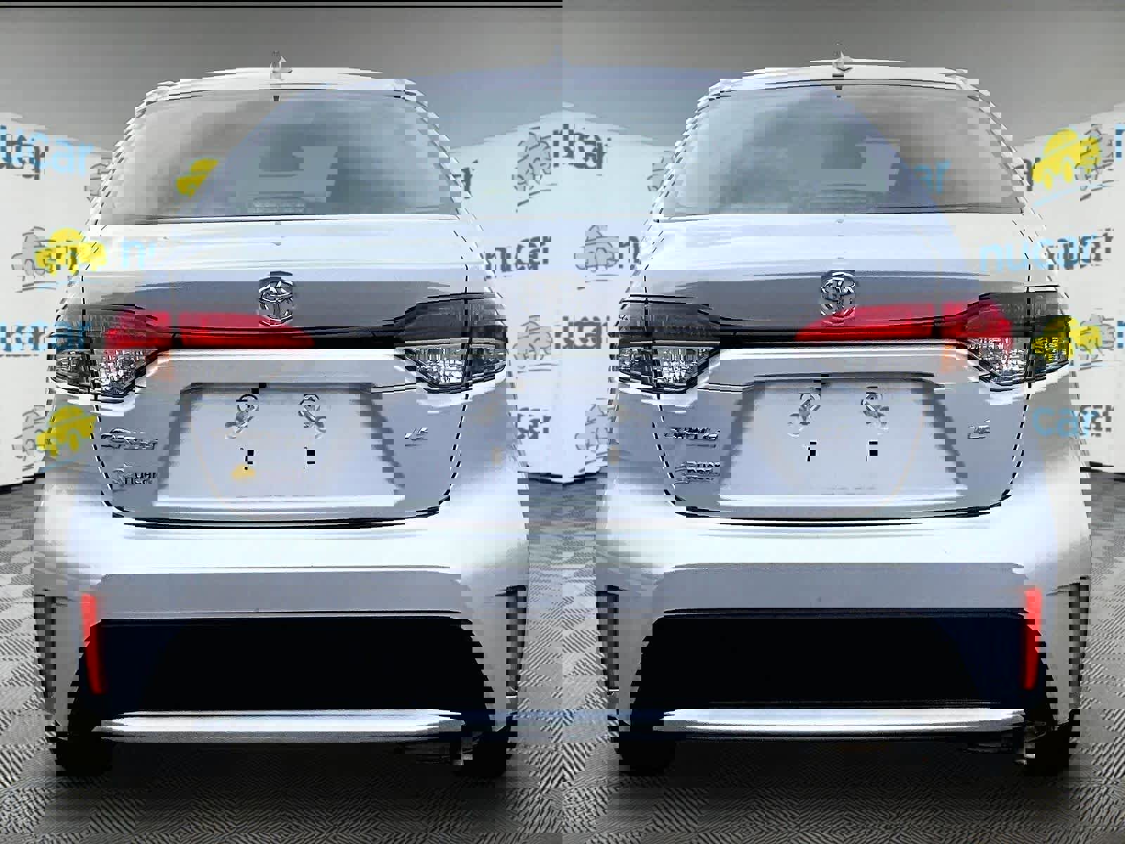 Used 2022 Toyota Corolla LE image 5