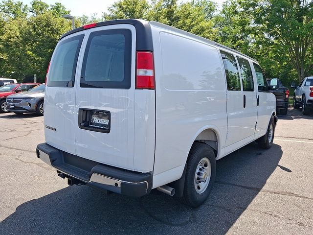 New 2026 Chevrolet Express 3500 w/ Driver Convenience Package RWD image 3