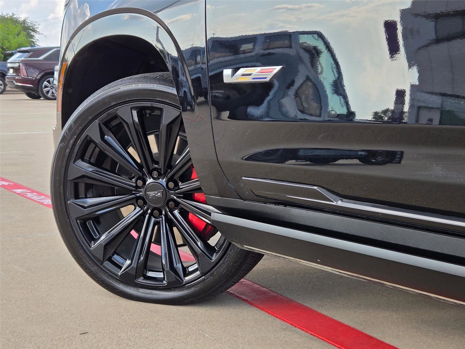 Used 2025 Cadillac Escalade V w/ LPO, Floor Liner Package AWD/4WD image 9