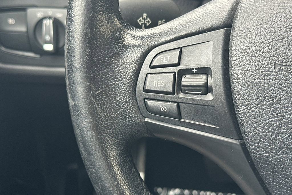 Used 2017 BMW 320i Sedan image 23