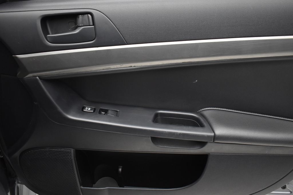 Used 2012 Mitsubishi Lancer ES FWD image 18