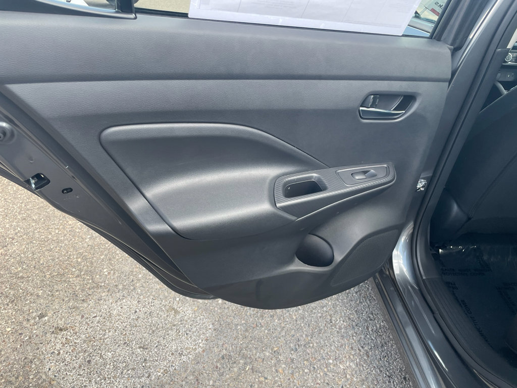New 2025 Nissan Versa SV w/ Trunk Package FWD image 17