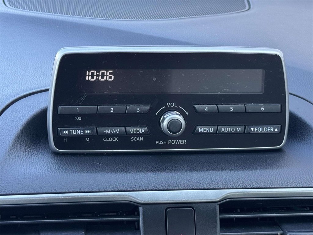 Used 2014 MAZDA MAZDA3 i Sport image 3