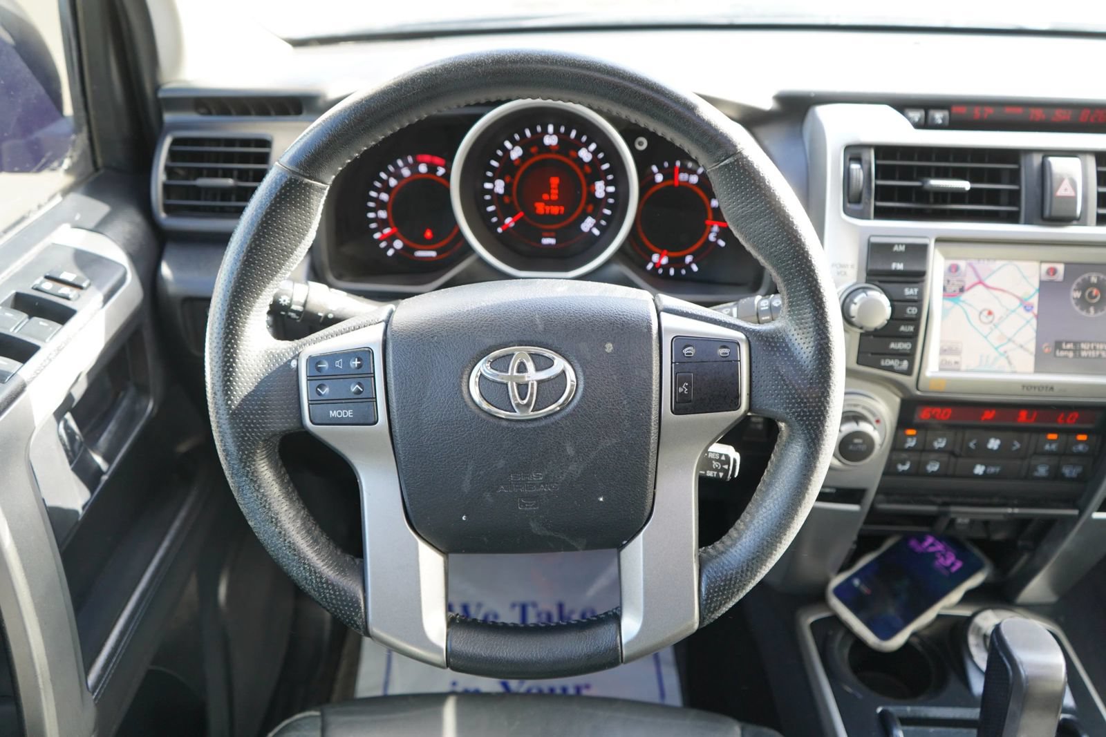 Used 2011 Toyota 4Runner Limited AWD/4WD image 18