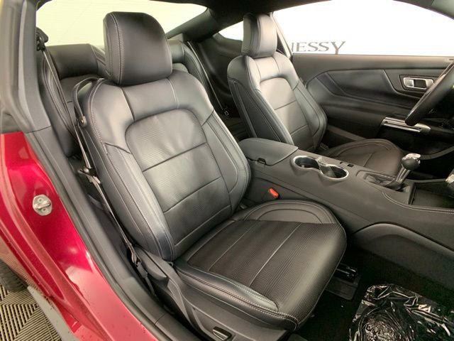 Used 2025 Ford Mustang Premium image 23